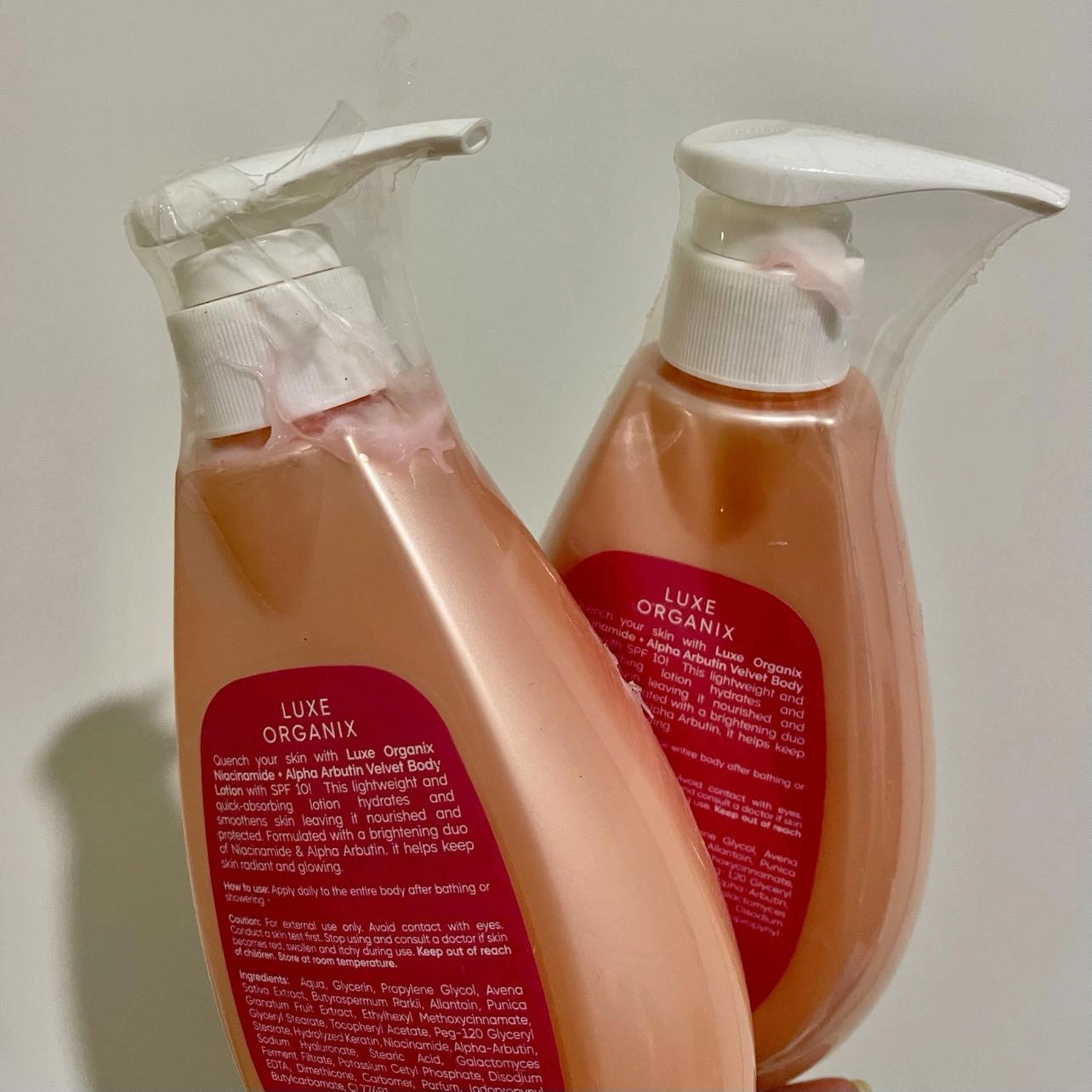[LEAK SALE] Luxe Organix Niacinamide   Alpha Arbutin Velvet Body Lotion 400mL - EXP: 03JUL2025