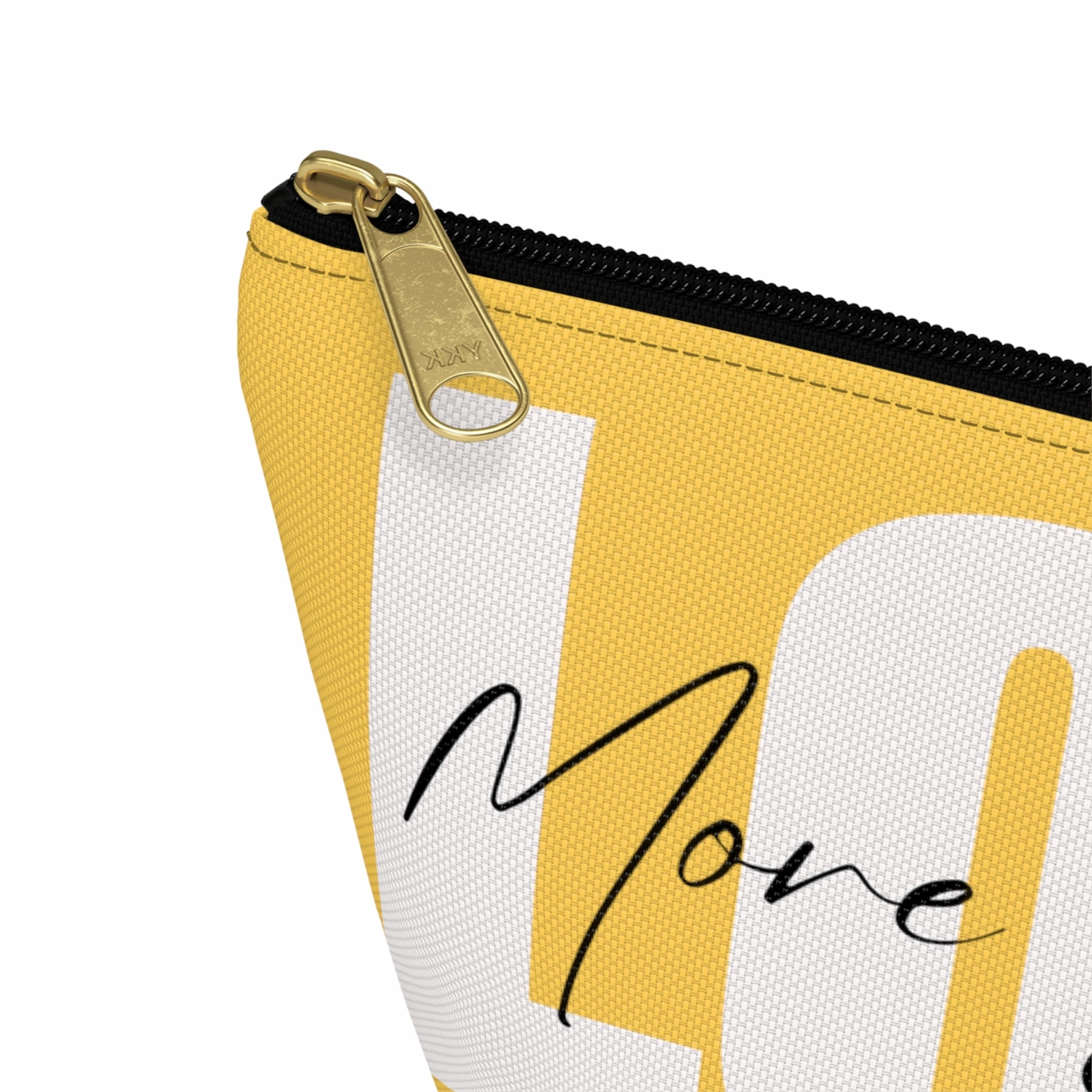 ♡ MORE SELF LOVE :: MakeUp Travel Bag