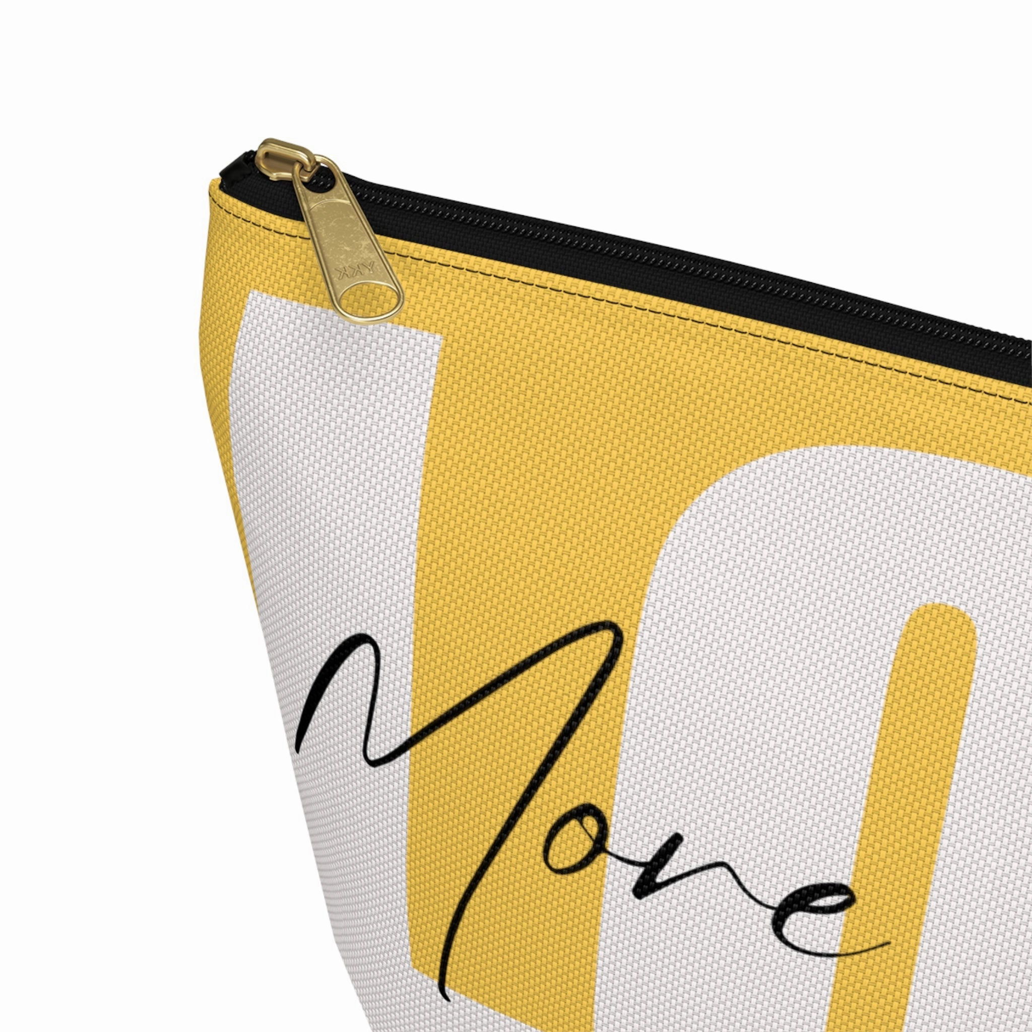 ♡ MORE SELF LOVE :: MakeUp Travel Bag