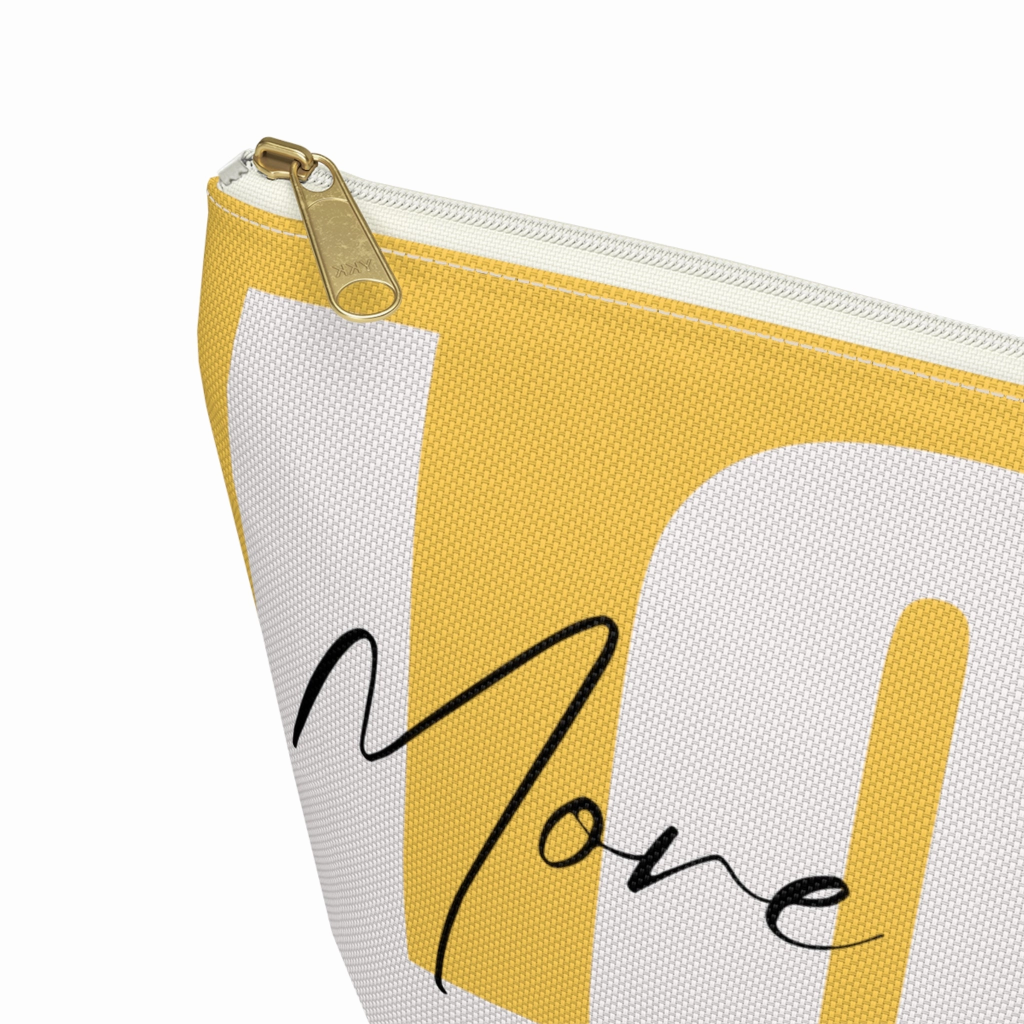 ♡ MORE SELF LOVE :: MakeUp Travel Bag