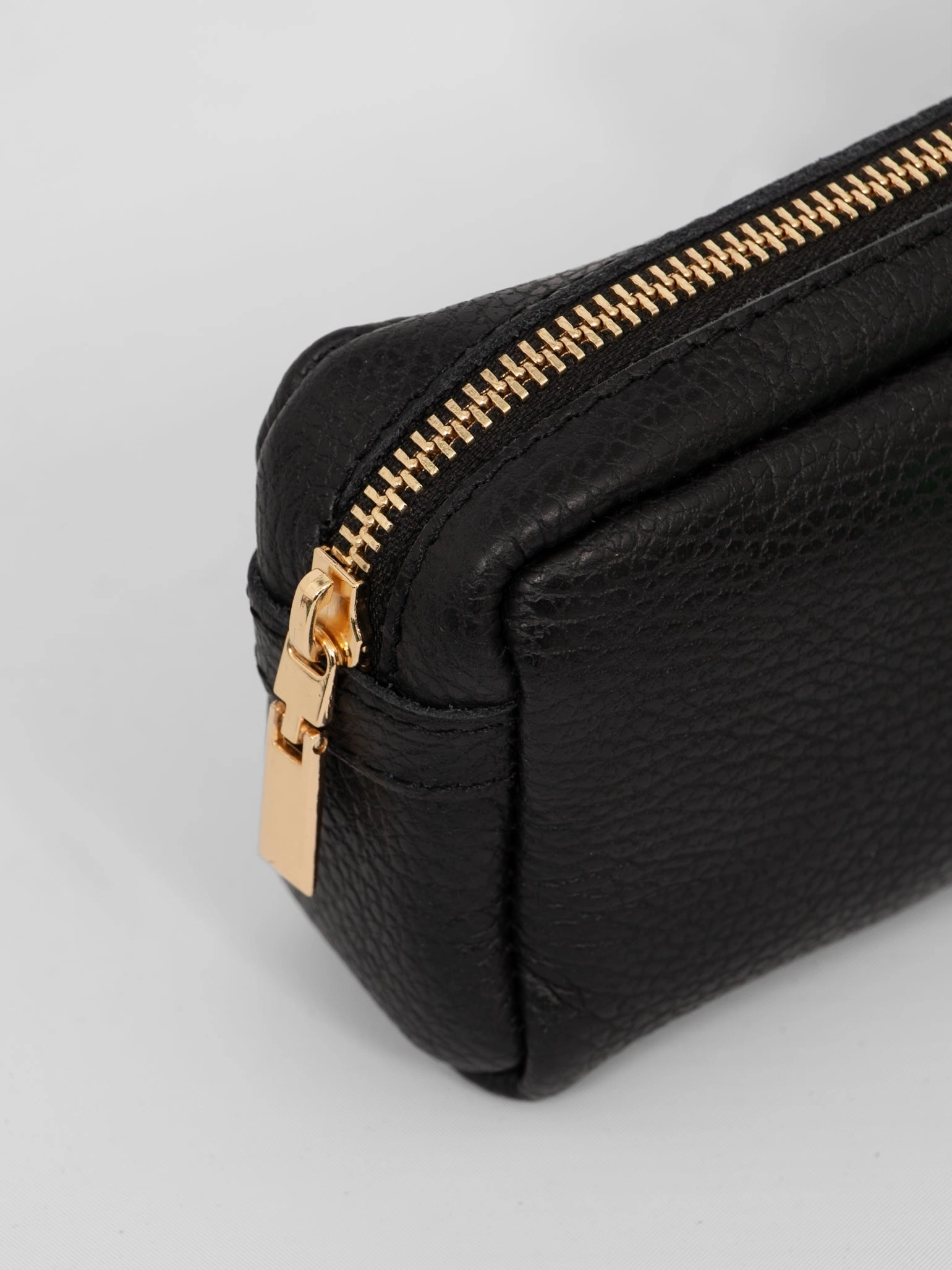 Allegra Italian Leather Cosmetic Bag - Black, Pebbled