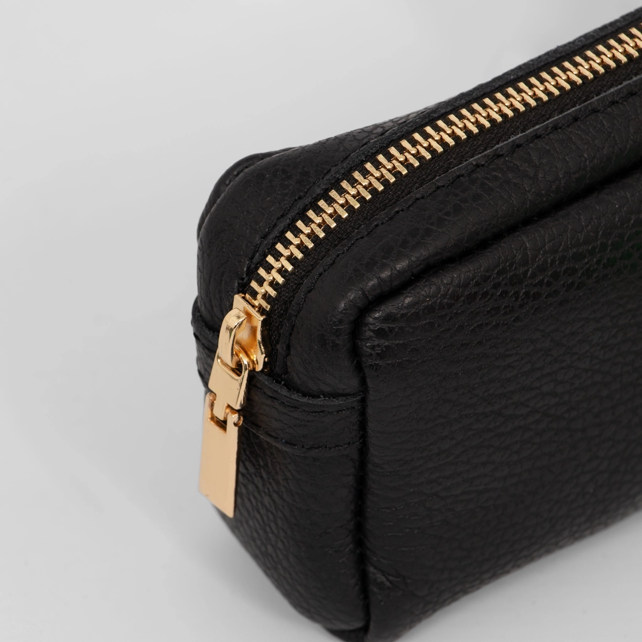 Allegra Italian Leather Cosmetic Bag - Black, Pebbled