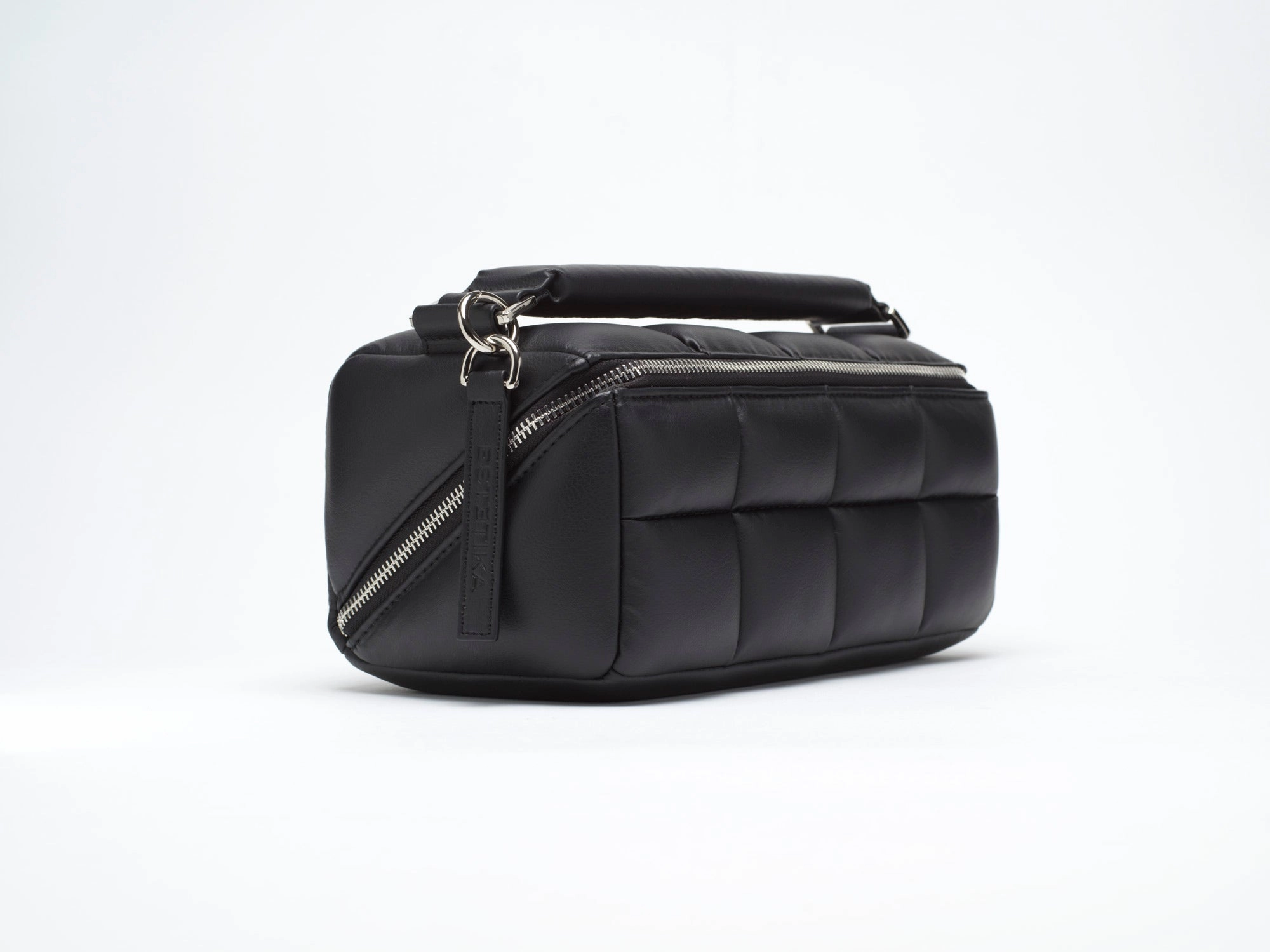 Black Makeup Bag - Luxury Designer Cosmetic Case - The HOMEE