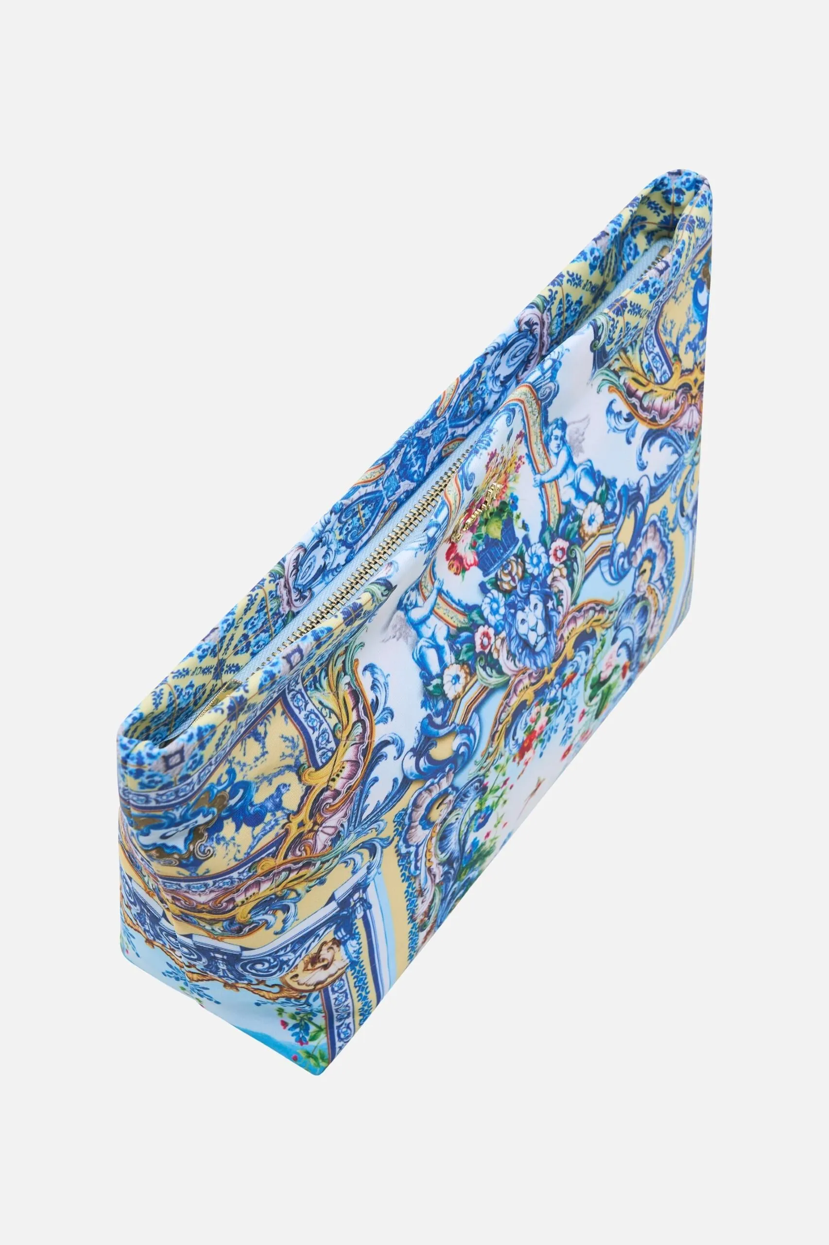 CAMILLA Large Makeup Clutch - Wall to Wall Wonders