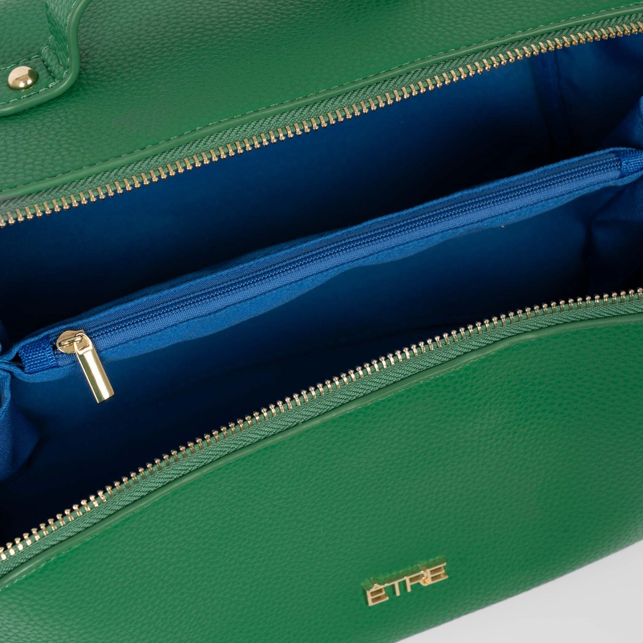 Mila Vanity Case - Green, Pebbled Faux Leather