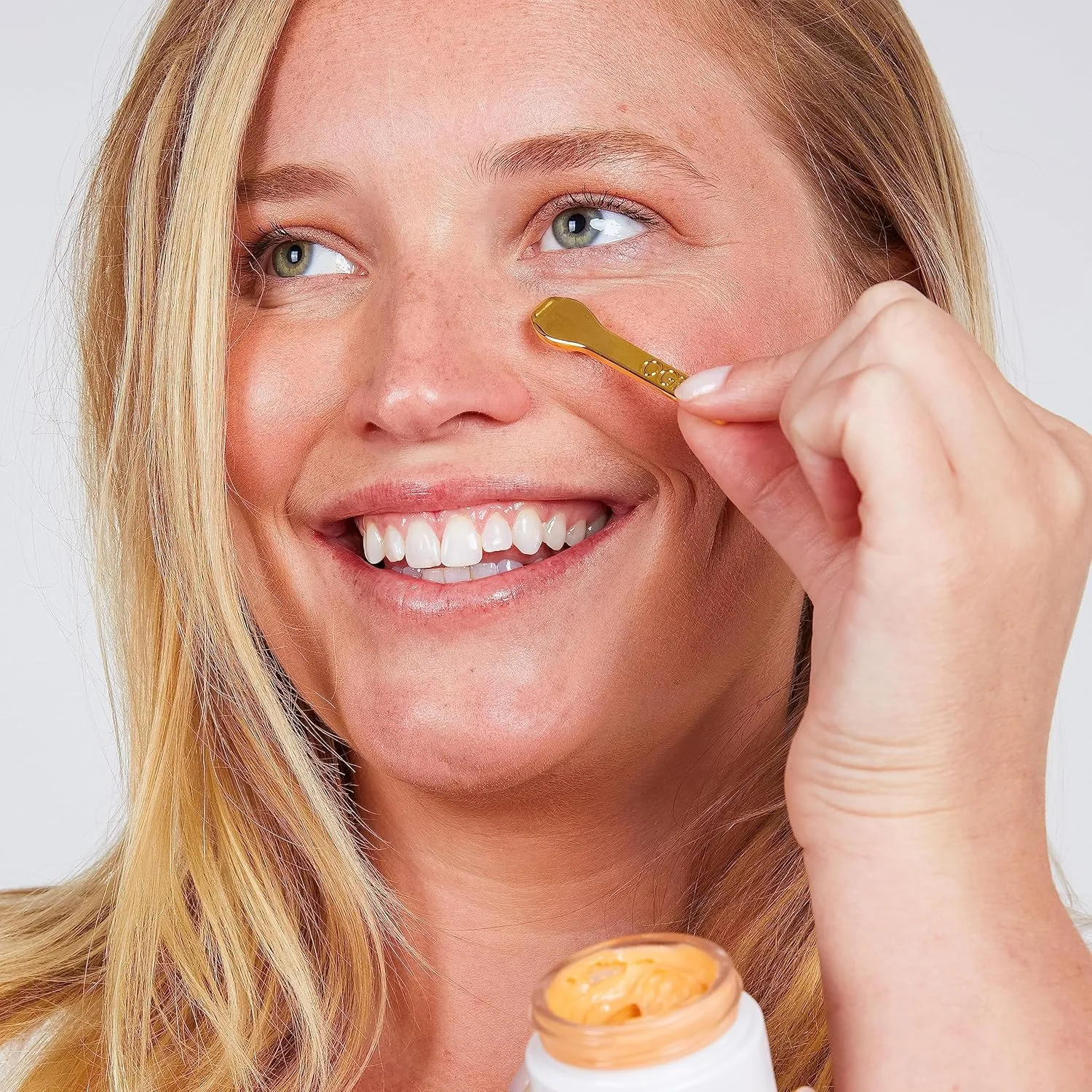 Ogee Botanical Eye Balm - Certified Organic Brightening Eye Cream for Dark Circles and Puffinesss - Made with Natural Retinol Alternative & Hyaluronic Acid