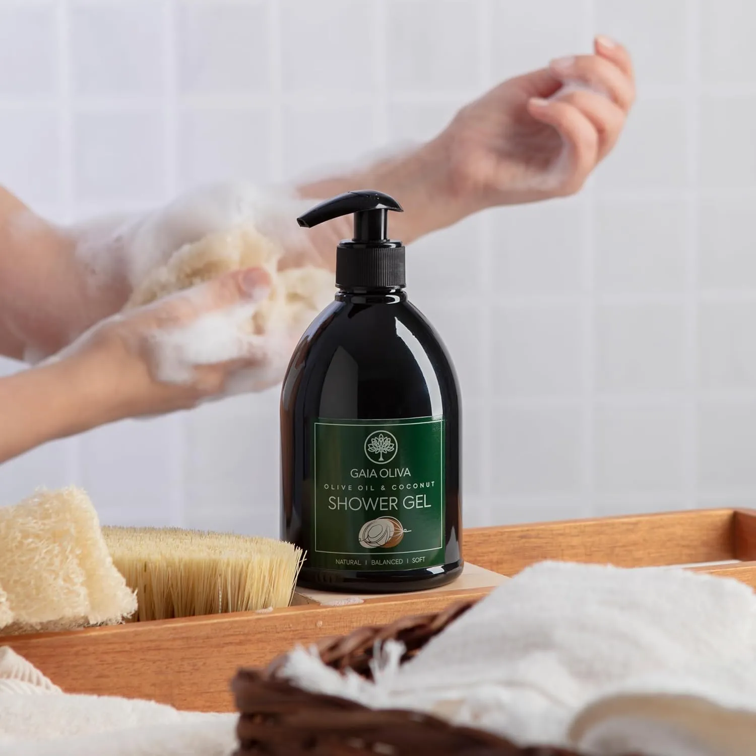 Olive Oil Shower Gel – Natural Body Wash with Coconut, Hydrating, Moisturizing Body Wash for Women & Men, Plant-based Bath & Shower Gel for Dry Skin, 16.9 Fl Oz (Pack Of 2)