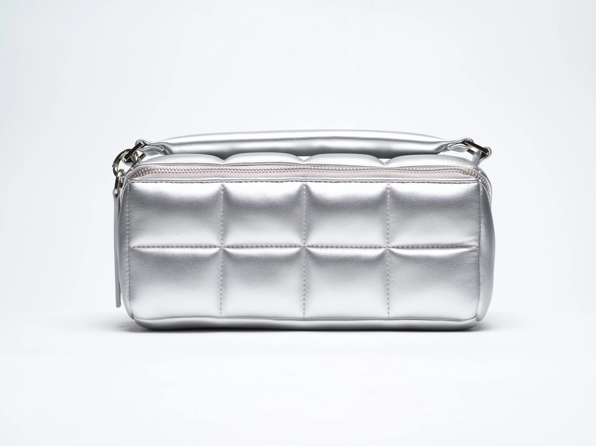 Silver Makeup Bag - Luxury Designer Cosmetic Case - The HOMEE