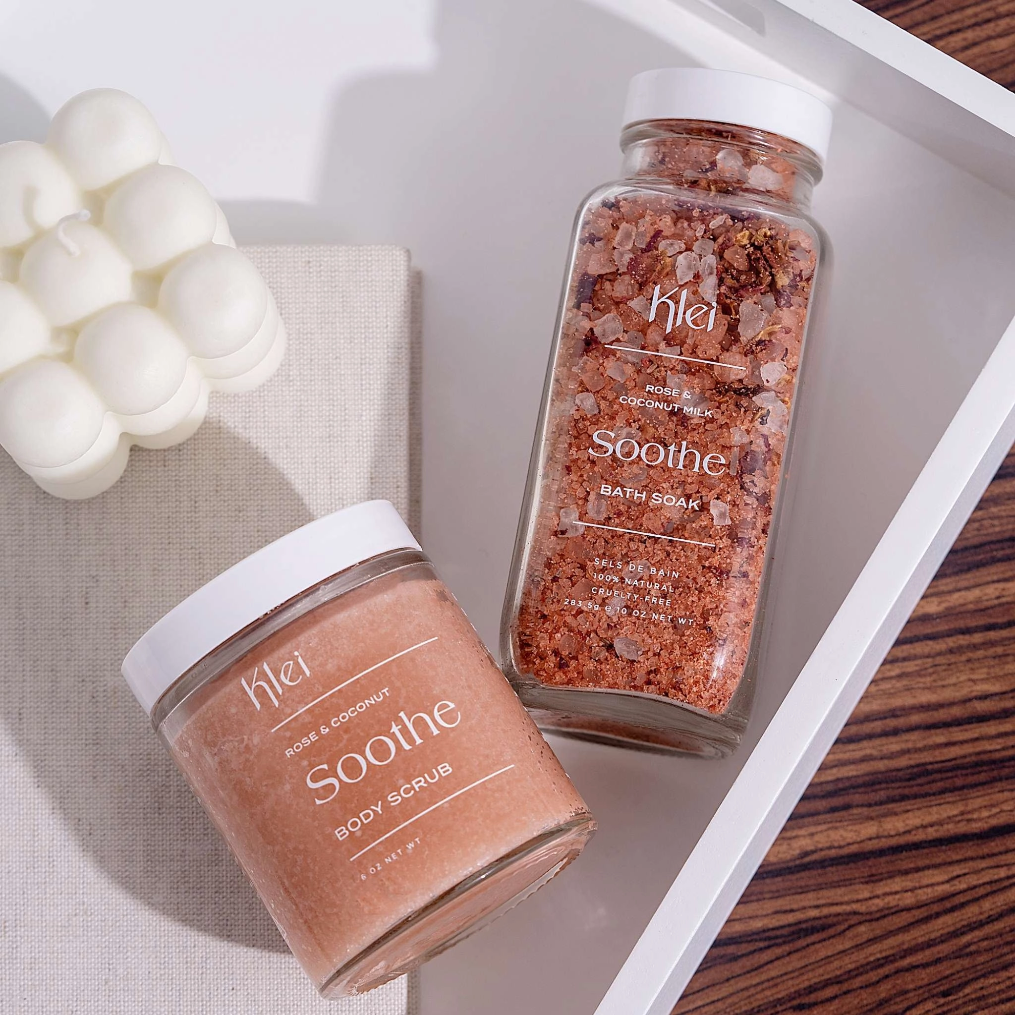 SOOTHE Rose & Coconut Body Scrub