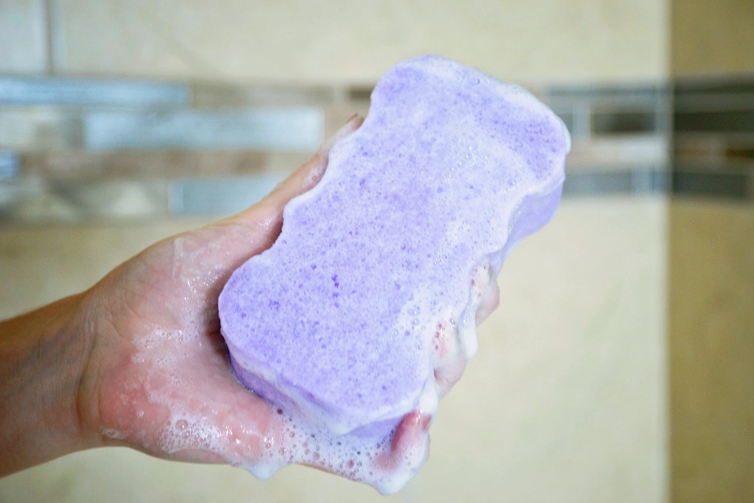Spongeables Body Wash in a 20  Wash Sponge, Acai Berry, 3 Count